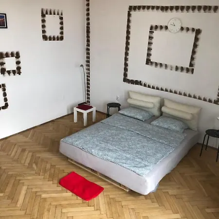 Pokoj 11a Apartman *